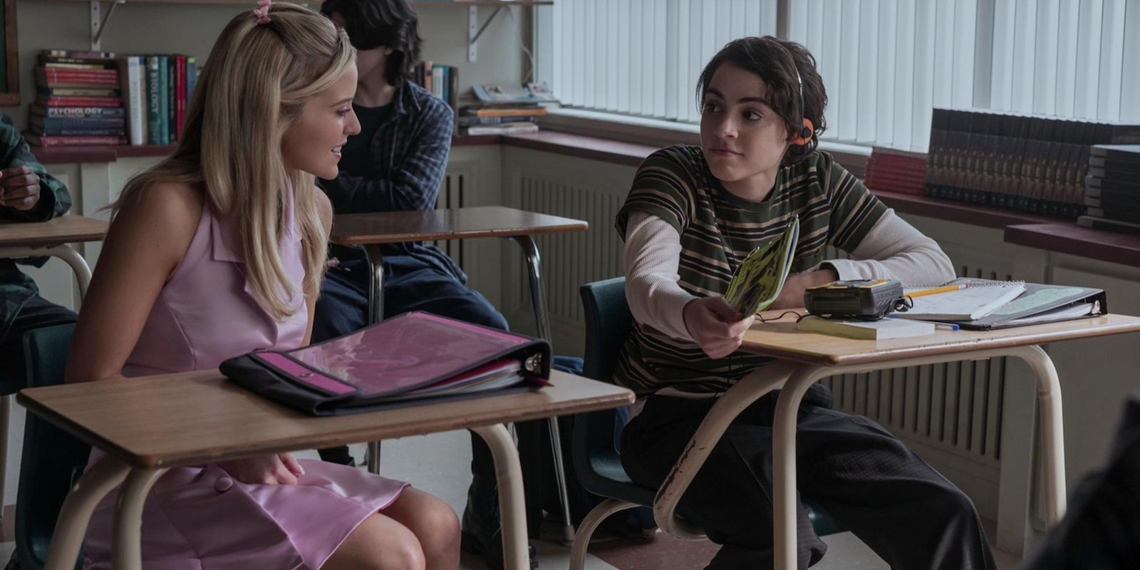 Каким получился сериал «Эль» — приквел культовой комедии «Блондинка в законе» Каким получился сериал «Эль» — приквел культовой комедии «Блондинка в законе»