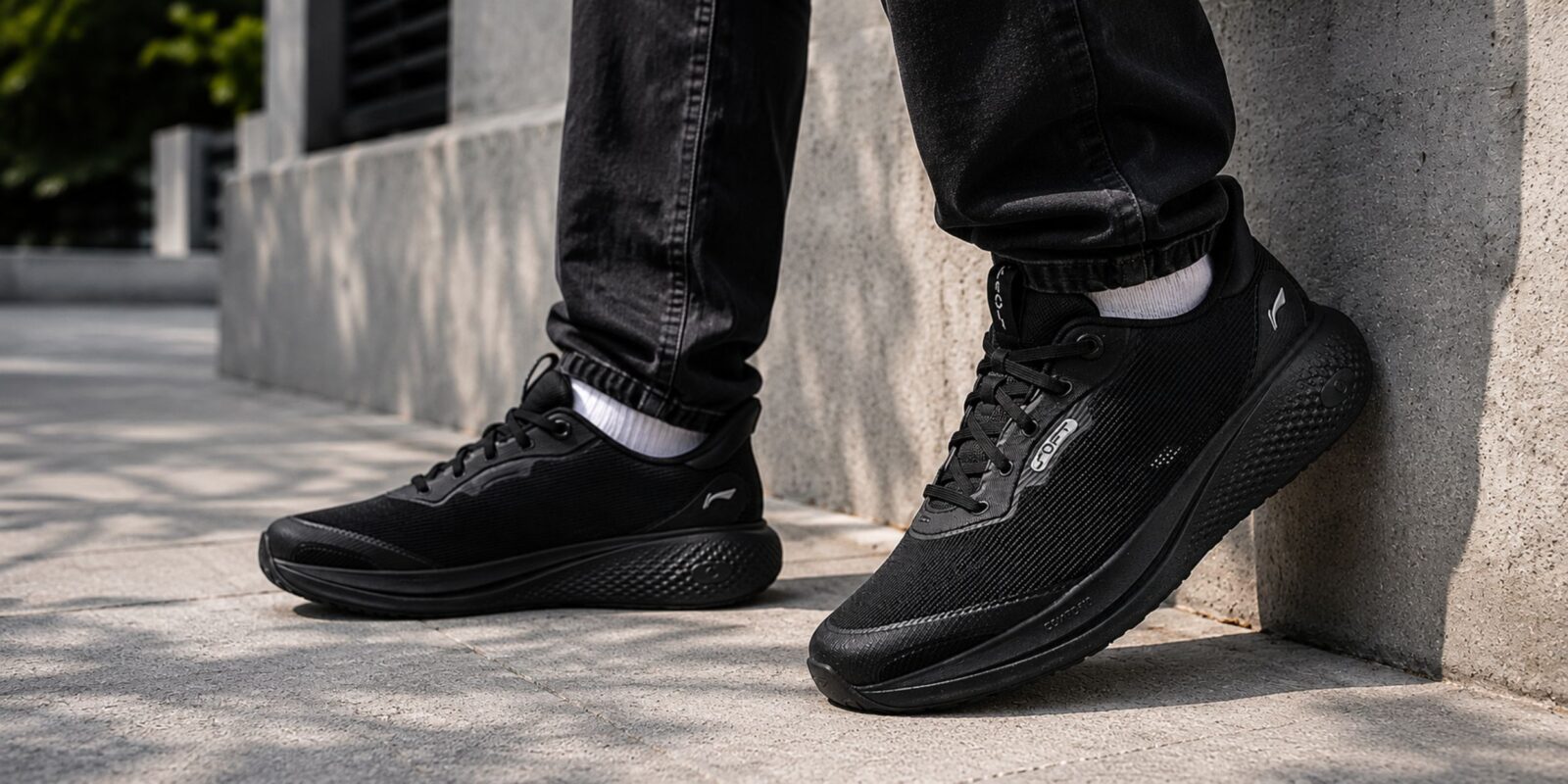 Дышащие кроссовки с амортизацией от Li-Ning отдают по выгодной цене на AliExpress