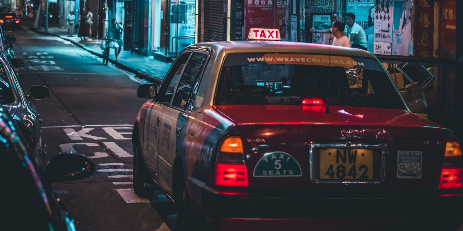 Сайт дня: Drive & Listen — виртуальное такси по городам мира Сайт дня: Drive & Listen — виртуальное такси по городам мира