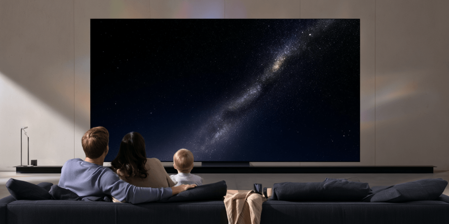 Как в кино, только дома: устраиваем атмосферный просмотр фильмов с Samsung Микро RGB Как в кино, только дома: устраиваем атмосферный просмотр фильмов с Samsung Микро RGB